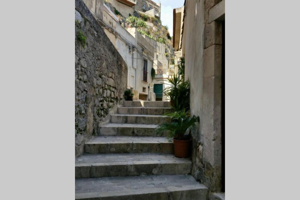 Villa Terrazza con vista 'casa Ziicedda' Modica Esterno foto